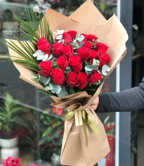 Strong Love 21 Kırmızı Gül Buketi